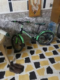 بايسكل للبيع جديد سعره ٣٥ الشراي يتصل عالرقم ٠٧٧٢٤٤١٩٩٤٥