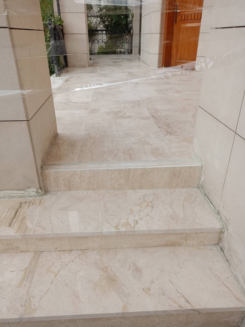 سلام عليكم
خلفه ارضيات بورسلين وكرانيت ومرمر كاشي 
بايات درج 
بور سلين ماده 
رقم ***********
واتساب
