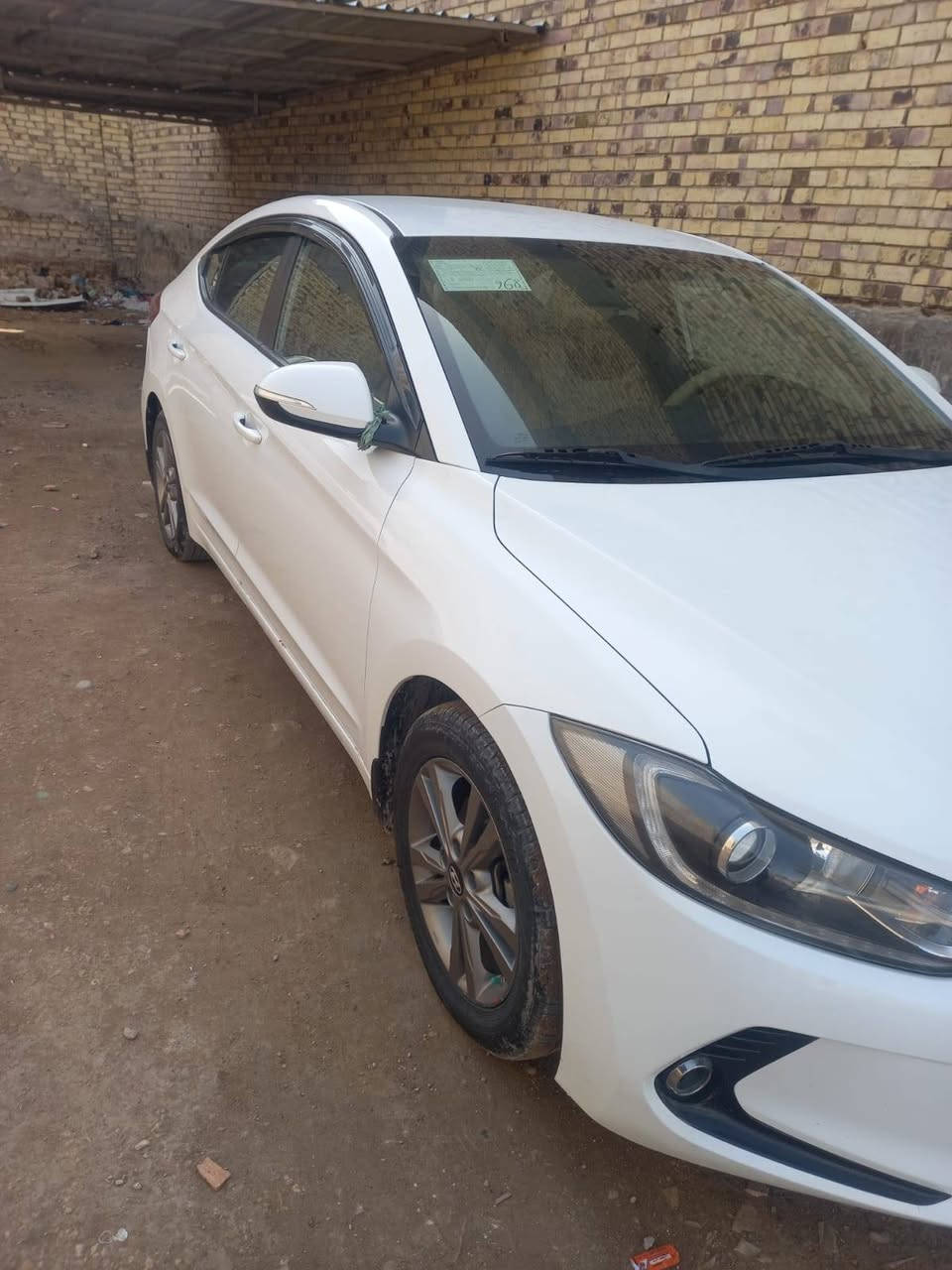 السلام عليكم الانتره مديل 2017.
جديده كلش كفاله عامه عامه.  مكينه 2000.  تبريد قطعتين. مري شفط. هواي بيه مواصفات رقم اربيل الماني.
للتواصل  ***********.
