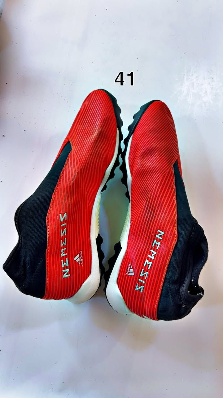 قياس41 باله اصلي
سعر40 الف🔒


**إذا كنت صاحب هذا الإعلان وتريد حذفه لأي سبب، رجاءا أرسل رسالة إلى الدعم الفني**