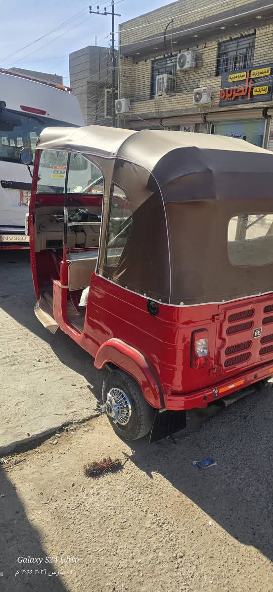 شباب 18 شهر 10 لوحه وسنويه بغداد شرط التحويل الكشرمكفول من الضربه  مصبوغ جماليه قطره معجون مابيها مكفوله من الظربه  مكينه كير اكسل كلجات خيرمن الله كامله وجاهزه عله اخر حبايه اشغل وتطلع اكاتبك ويه صاحبها الشراي يتصل مكاني البياع الشرطه الخامسه هاتف ***********
