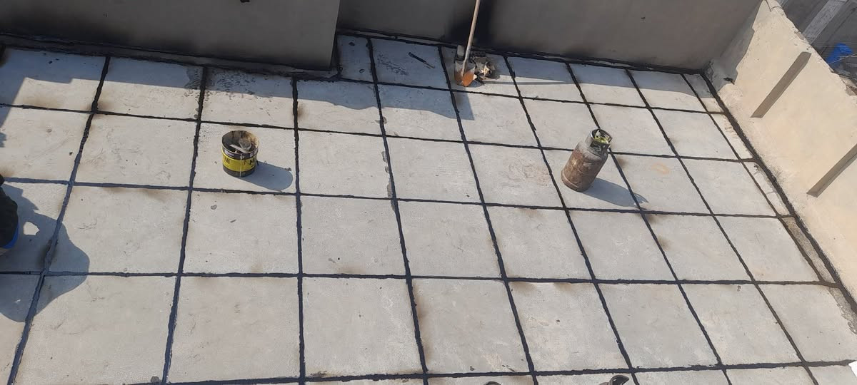 صيانه كافه السطوح قلع الماستك القديم واعاده الماستك
 ***********#واتساب📞***********
 بغداد كرخ ورصافه شتقل
