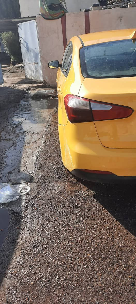 سياره فورتي دوش مديل ١٦  موصفات عاديه 
ضرار جاملغ خلفي جهة السايق 
بل عراق جملغ المامي ثنيهن نفسهن مصلحلات على بارد  لغد مكفولات 
كير مكينه مكفولات  مكينه قبل ٦ أشهر مسويه 
تجي تكبل تقتنع يله تخذ 
سعر ٩٥ مستعجل على بيع  
بيه ملحضات بسيطه 
***********  بي وتساب ماموجود على فيس
بغداد حي عامل
