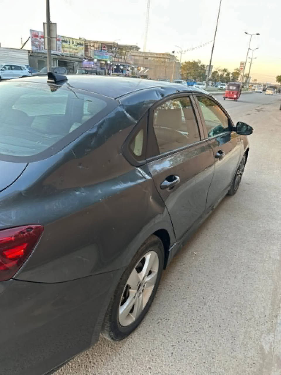 السلام عليكم كيا فورتي جي تي 2020 فول موصفات 1\1 حدث بنيد مبدل فقط بيه رصعات بلا جتف أبيعه علئ حطه رقم بغداد تحويل ثاني يوم كير مكينه صدر كله جديد مكان السياره بغداد زعفرانيه ***********
