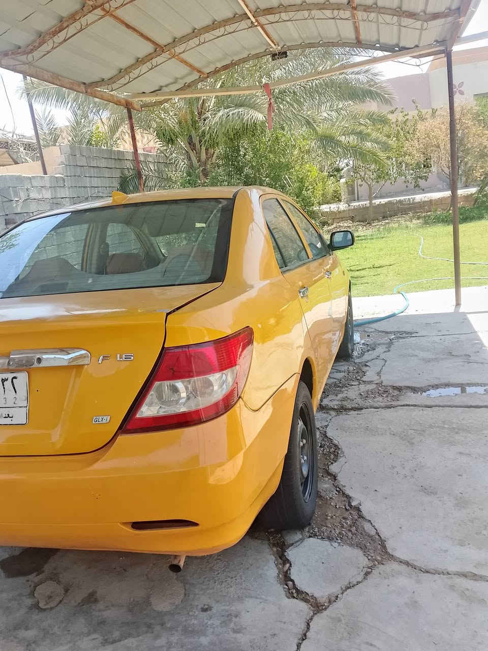 السلام عليكم سياره بي وايدي f3 المرغوب مديل 13 سنويه لل2028 تبريد ثلج تدفئه محرك وكير لانسر قبل 6 اشهر شديتهن المكان ديالى كنعان السعر 50 وبيها مجال رقم الهاتف ***********
