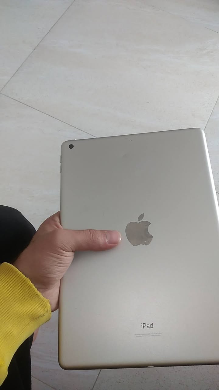 ايباد الجيل التاسع الجهاز وتر مامفتوح بلادي بطارية ٨٨ ذاكره ٦٤ السعر 185


**إذا كنت صاحب هذا الإعلان وتريد حذفه لأي سبب، رجاءا أرسل رسالة إلى الدعم الفني**