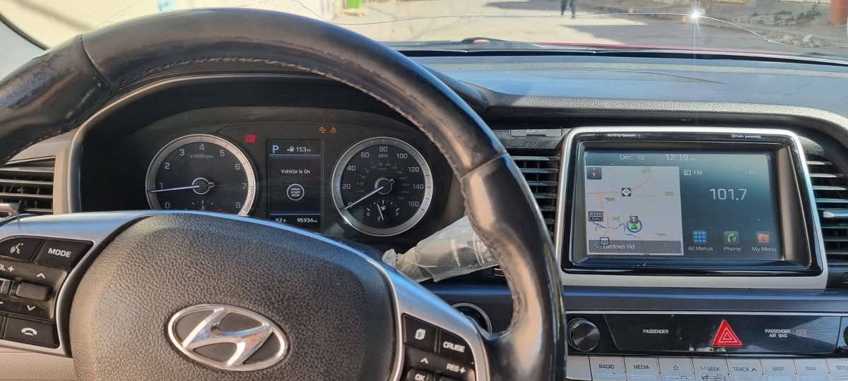 سوناتا 2018 وارد امريكي فول مواصفات امتد
ماشية 96600 قابل للزيادة
رقم بغداد مكاني بالنجف
كير وماكينة ما مفتوحين بلادي
حدادية 50%
السعر 135 وبيها مجال بسيط
غير متواجد على الفيس
رقم الهاتف ***********
