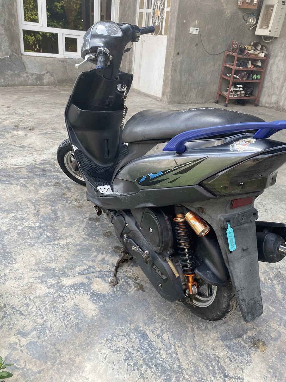 سلام عليكم ماكس عدله بوشه بلاد 49 وكل نقص وعيب مابيها هندر سلف مكاني ديالى جلولاء 550 رايدها ***********
