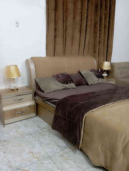 غرفه تركي للبيع نظيفه كلش السعر 600 وبيه مجال المكان بابل قرب مجسر الثوره م ***********
