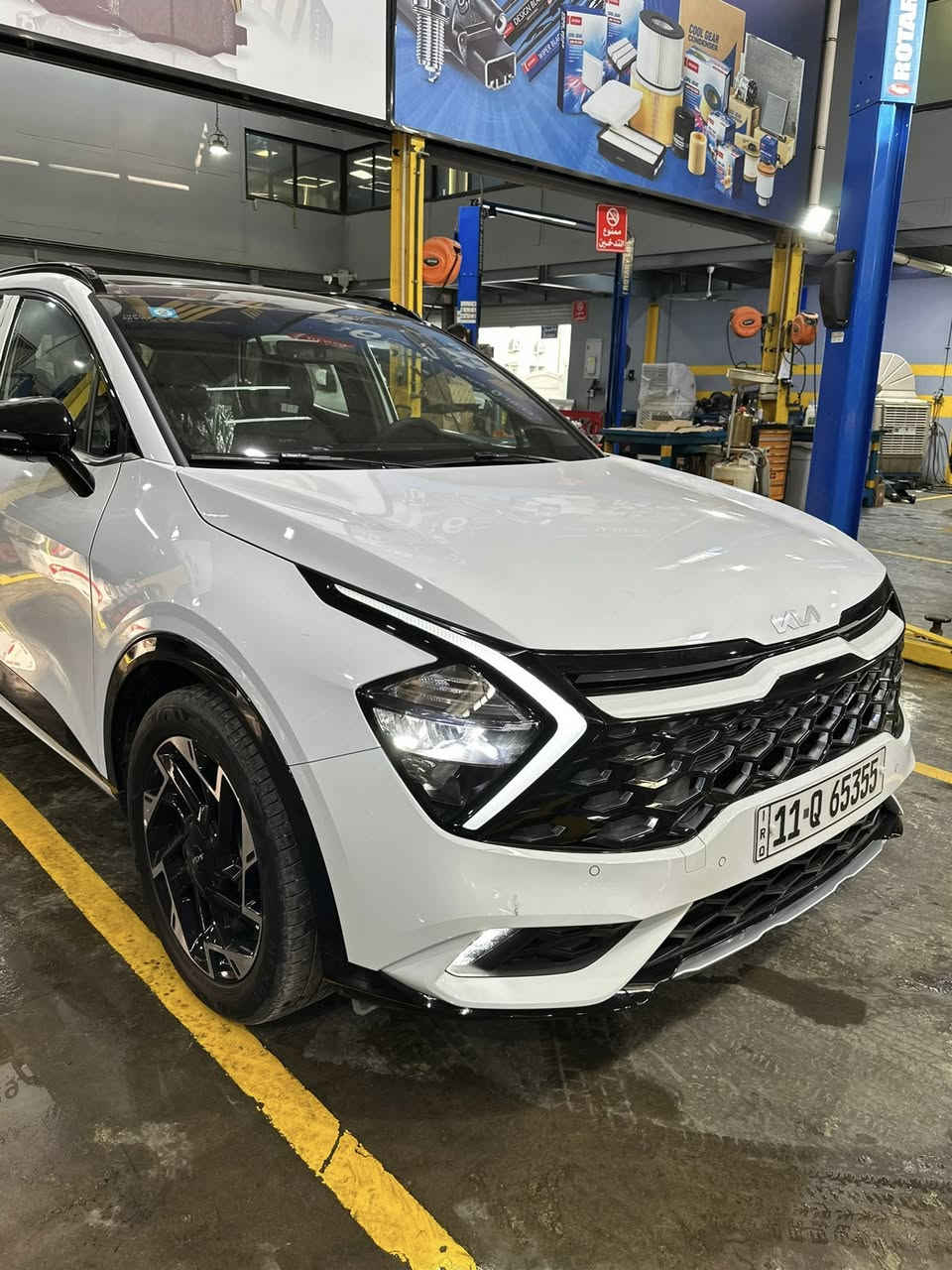 السلام عليكم
سبورتج خليجي 2025 GTLINE  فول مواصفات 

مواصفات الGT معروفه

* كشنات جلد تدفئه
* شاشه متصله CAR PLAY
* اشاره ترحيب 
* جنطه كهرباء
* كلوبات امامي وبك لايت لد 
* قماره بانوراما 
* كشنات كهربائيه بالكامل 
* قطعتين تبريد 
* هاند بريك كهربائي

السعر 265 ورقه 
مكان السياره بغداد/كراده  تحويل ثاني يوم 
للاستفسار:***********
