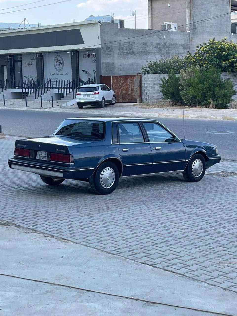 للبيع شفرليت سلبرتي موديل 1989سياره ماشيه156الف حقيقي مصبوغه عام للجمالي بدون ضربه بدون خياس بدون تبديل سياره جاهزه بدون نواقص رقم بغداد دولي سنويه مشروع وطني نافذه لحد2029بسمي سعر 50 
مكان سياره كركوك 
*********** كركوك, العراق
