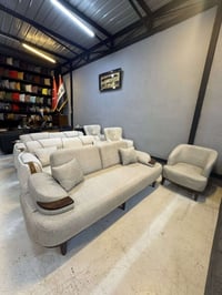 نزلت موديلات جديده  بتاريخ 2026/1/27 للحجز والتوصيل واتساب 07756600666...