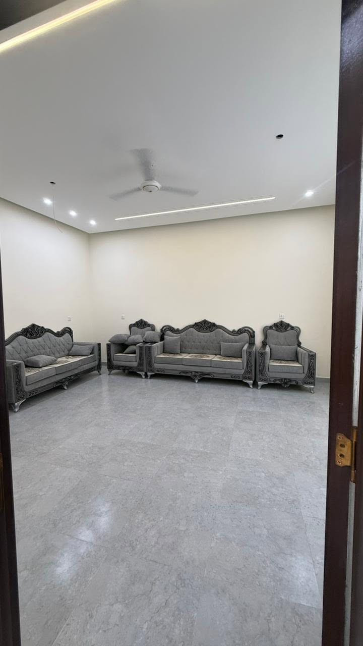 مزرعة للإيجار اليومي 🏡🌳
📍 الموقع: بغداد – الدورة – البوعيثة

✔️ أجواء هادئة ومناسبة للعوائل

✔️ مساحة واسعة وخدمات متوفرة

✔️ مثالية للراحة والونسة

📌 للحجز والاستفسار يرجى الاتصال أو المراسلة على واتساب: 

 📞 ***********

 موثق في تطبيق اجرلي لسياحة المزارع في العراق 🇮🇶
