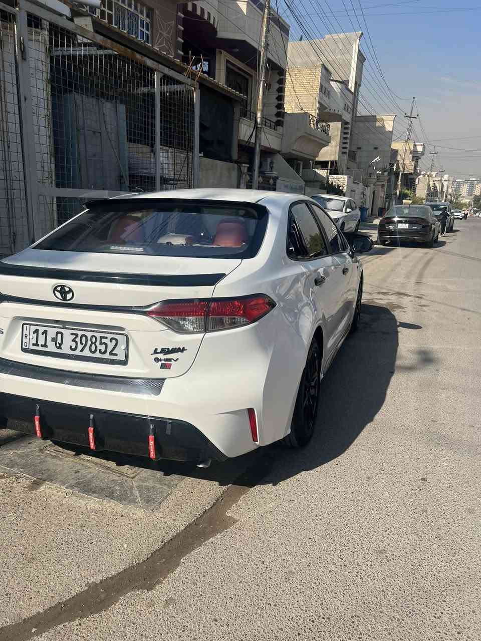 السلام عليكم كورلا هايبرد 2024 للبيع gR السيارة اعلى فىة5 كامرات داخل جلد احمر رادارات ماشية 23 الف مكفولة من الصبغ فقط طخه صغيره موضحة بلصور رايدة 165 وبيه مجال قليل مكاني بغدادحي الجهاد ‭0771 004 4991‬  السيارة مدوشمة ارضية وصندوق درجة اولى
