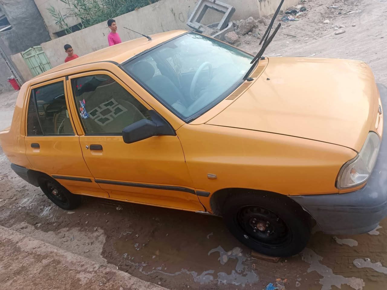 السلام عليكم....سايبا موديل 2015 سعرها 30 ورقه وبيها مجال للطيبين السياره محرك وكير خير من الله وحته التبريد شغال زوج تايرات الاماميه جدد عنوان حله شارع الطهمازيه قرب القريه مول......***********
