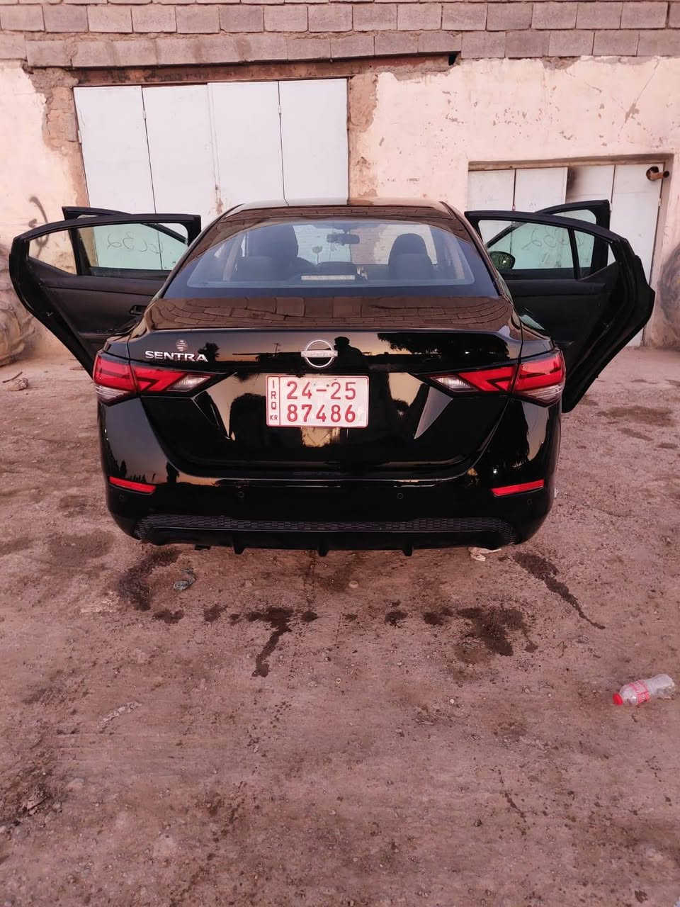 نسان سنتره ٢٠٢٤ لون اسود قطعه واحدة ***********
