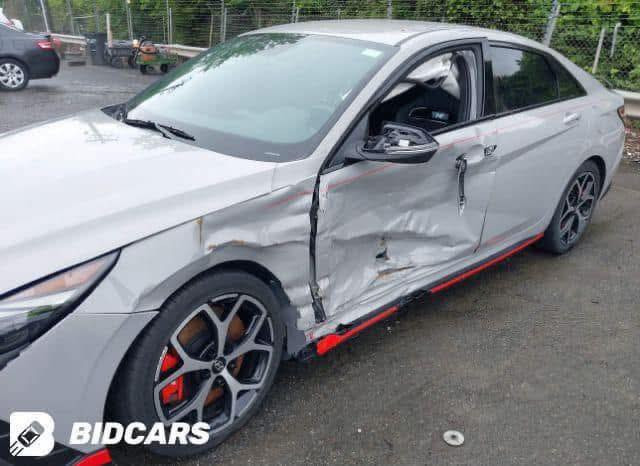 السلام عليكم 
بيع مستعجل  
والله ماكو هيج سعر حادث خفيف
150 $

النترا N  

‏السرعة300
موديل :2023
المحرك :2000 تيربو 

المواصفات:#N 
كير عادي كير عادي 
كشن حضن 🫂
كشن علامة N🪧
كشنات كنتاره وجلد
 سقف أسود
اناره داخليه 👌🏻٢٤ لون
تحكم ستيرن نورمال وسبورت
تحكم دبلات نورمال وسبورت
ابواب بصمة
شحن وايرلس
شاشة ايباد
كاميرا
نظام صوت _𝐁𝐎𝐒𝐒
اشارة مرايا
اوتو ستوب
نقطة عمياء
تحديد سرعة
تحديد مسار
رادار امامي 
رادار جانبي 
رادار خلفي
قيادة ذاتية  
حساسات خلفي
نضام _ ECO
نظام _ 𝐍𝐎𝐑𝐌𝐀𝐋
نظام _ 𝐒𝐏𝐎𝐑𝐓
نظام _ N

كشنات هيتر
ستيرن هيتر
صندوق ذكي

السياره مرقم بغداد حره بسمي 

ماشي 58

الاستفسار ***********

مكان سيارة بغداد الجديدة
