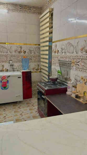 السلام عليكم بيت 100متر مربع 10في10 زراعي سند ٢٥اقرار محكمه المكان شهداء السيديه بضهر كليه السلام الخدمات ماء مجاري كهرباء الشوارع تبليط المنطقه سكنيه للتواصل 
***********
