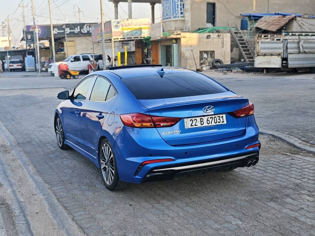 النترا 2018 امريكي محرك 1600تيربو 
*********** السعر 98 السياره فول مواصفات
رقم اربيل تحويل وكاله تبريد شقال هنا بلعراق بيهه صبق باب وجاملق خلفي بدون داخل البصرة, العراق
