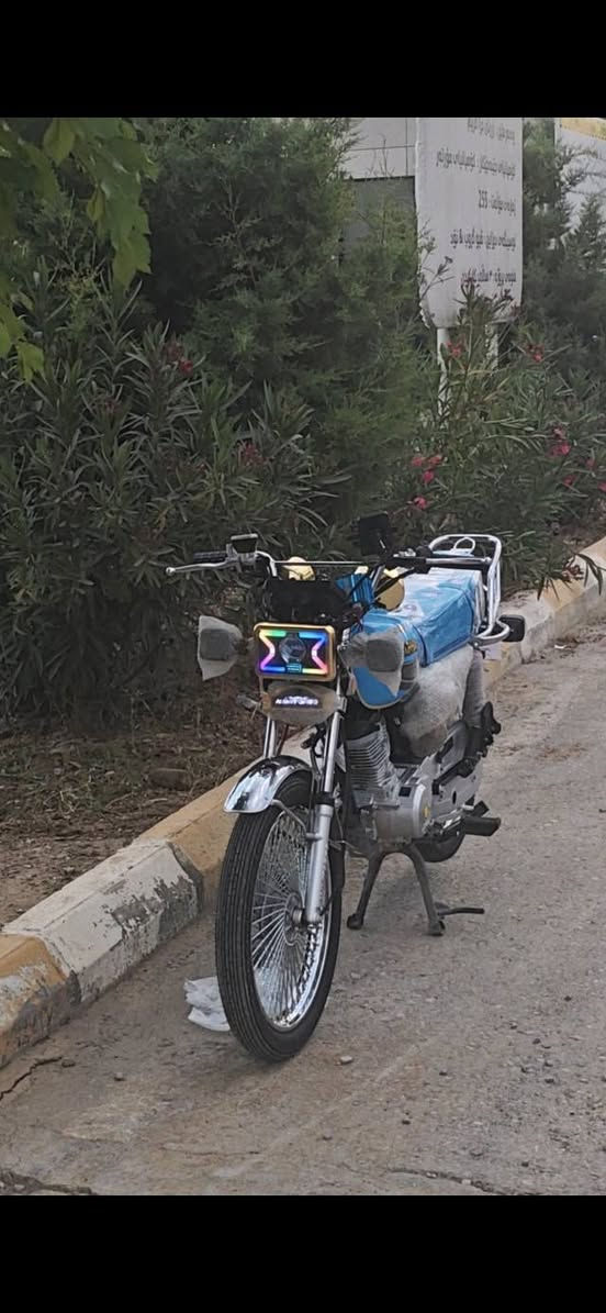 سڵاوی خواتان لێبێت ماتۆر ١٢٥ بۆ فرۆشتنوو گۆرینەوە السليمانية, العراق


**إذا كنت صاحب هذا الإعلان وتريد حذفه لأي سبب، رجاءا أرسل رسالة إلى الدعم الفني**