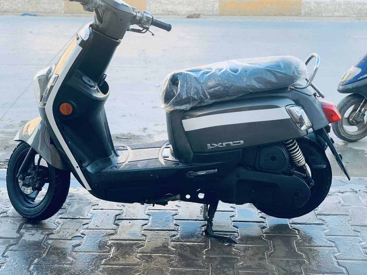 سلام عليكم اخون بوليس مسطره اللبيع درجه حلوه ونضيفه مكان بابل المسيب متواجد نت وهذه رقمي ***********
