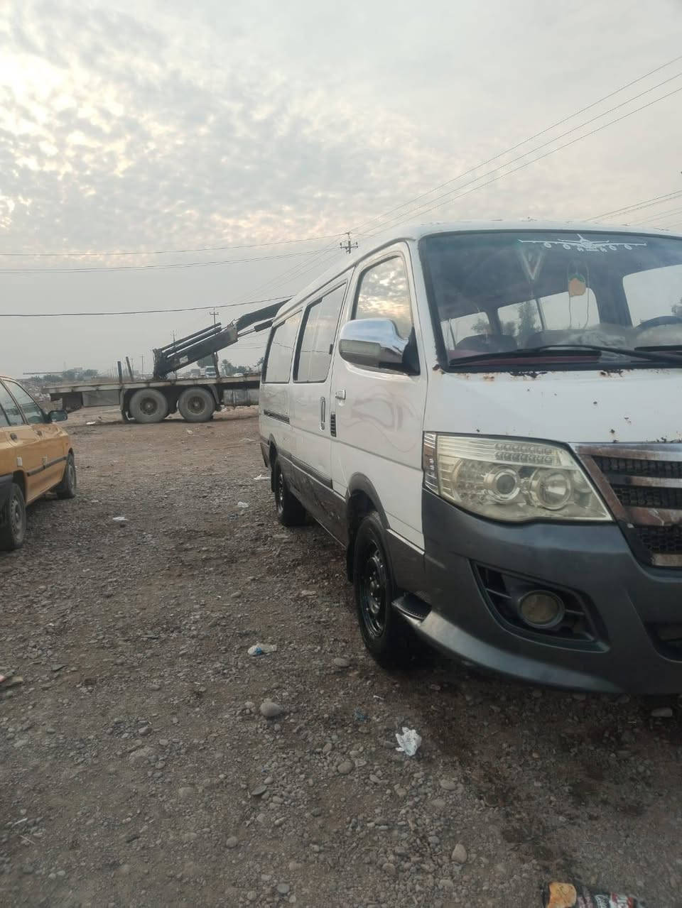 السلام عليكم سياره فوتو الوان موديل2015سياره مصفره هيه وقرامات تحولي مباشر مكينه كبل شهر شاده بلدي مال سياره كربيات كله شغله كير وكسن مكفول دخله جديد تخم تيرجوه سعر 75 وبيه مجال ***********
