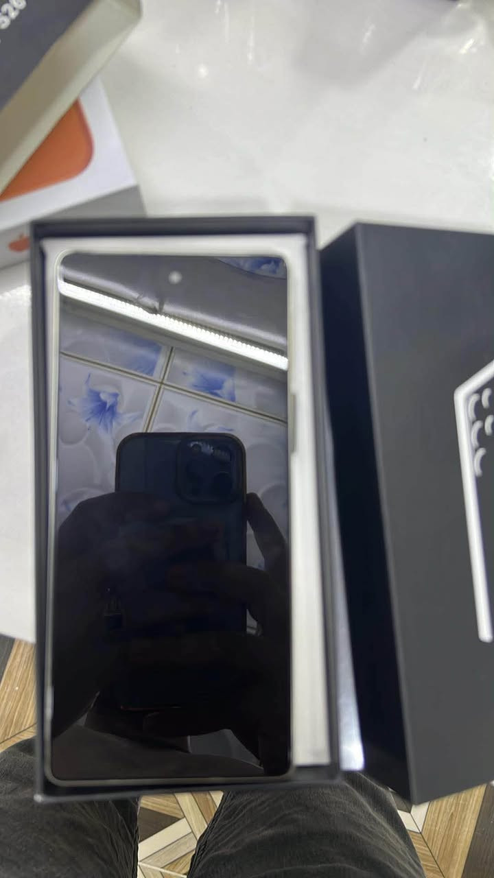 آيفون ١٧ برو ماكس (iPhone 17 Pro Max)
 2 سامسونج جالاكسي S26 أولترا (Samsung Galaxy S26 Ultra)عدد موبایلین
المواصفات والتفاصيل:
 الأجهزة نسخ (كوبي) وتُباع بسعر مناسب جداً وأقل من سعر السوق.
 الأجهزة جديدة تماماً ولم تُستخدم قط، حتى أن علب السامسونج مغلقة بإحكام (باصق الوكالة)، باستثناء الآيفون فقط تم إخراجه من الكارتون (العلبة).

للسعر والاستفسار، يرجى التواصل على الخاص أو الاتصال برقم الهاتف التالي:
📞 ***********

ئایفۆن ١٧ پڕۆ ماکس (iPhone 17 Pro Max)
 دوو مۆبایلی سامسۆنگ گالاکسی S26 ئۆڵترا (Samsung Galaxy S26 Ultra)
تێبینییەکان:
 مۆبایلەکان کۆپین و بە نرخێکی زۆر گونجاو و خوار نرخی بازاڕ دەفرۆشرێن.
 بە هیچ شێوەیەک کاریان پێنەکراوە و تەنانەت پاکەتەکانیشیان نەپچڕاوە (ئاکتیڤ نەکراون)، جگە لە ئایفۆنەکە کە تەنها لە کارتۆنەکەی دەرهێنراوە.

بۆ زانینی نرخ و هەر پرسیارێک، پەیوەندی بکەن بە خاس (Direct) یان بەم ژمارە مۆبایلەوە:
📞 ***********
