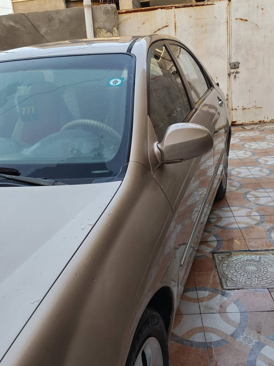 مكلف بالنشر سلام عليكم للبيع كيا سيراتو موديل 2004 وراد خليجي رقم نجف تحويل ثاني يوم هزه جديده السيارة مصبوغه عام اثر جراد مكفوله من الضربه القويه والنقل جثه والاصوليات مكينه 2000 تبريد ثلج السعر 68 وبيه مجال للطيبين مكان السياره نجف كوفه ناحية العباسية اي استفسار اتصل على الرقم  ***********
