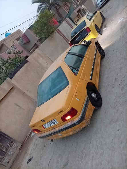 سلام عليكم بيجو بارص مديل 2010 السياره جديده ما عوزهه برغي كير  ومكينه جدد قبل سبوع شادهن كفاله عامه
بيهه دحجه بصيطه بل باب الخلفيه باقي التفاصيل خاص او الاتصال *********** السعر  38 او بيهه مجال
