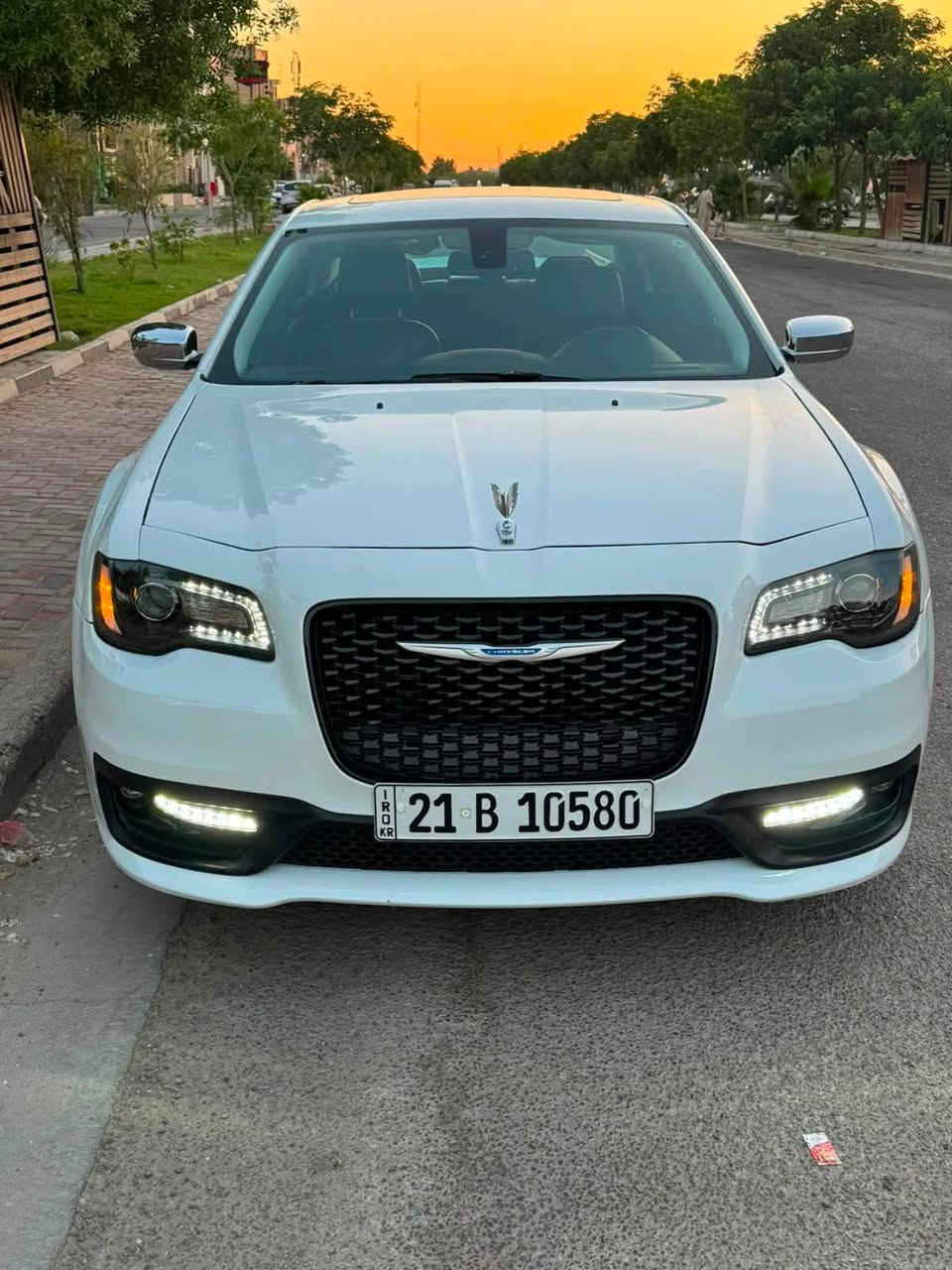 سلام عليكم
اوباما خليجي  C 2019 لون ابيض 
 سياره جديده استعمال شخصي
فول مواصفات 
بانوراما 
ويل كب كروم 
بچم S
كشنات حار بارد جلد كهرباء
ستيرن حار بارد
ميموري 
تخم تاير 
صدر امامي خلفي جديد 
مكينه وكير بحاله ممتازه مكفوله
كير ماوس
هزه وسنويه جديده 2031
رقم شمالي سليمانية
سياره بسمي تحويل مباشر 
مكاني بغداد السعر 265 
***********
