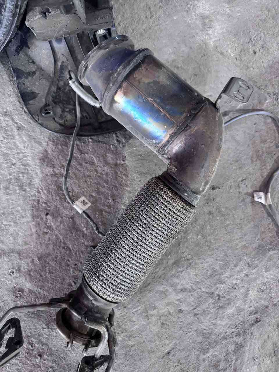 السلام عليكم كزوز مني كوبر
كانتري مان 2021
يركب على اغلب المني كوبر 
حجر نضافه 100‎%‎
***********
