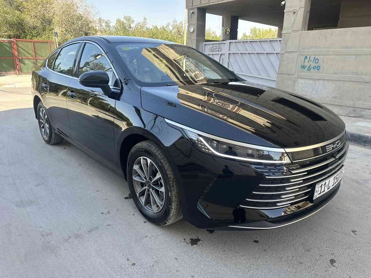 السلام عليكم سياره بي وايدي موديل 2025رقم بغداد تحويل مباشر مواصفات معروفه ماشيه 2400مكفوله سعر 17800بيه مجال بصيط العنوان بغداد الامين شارع نواب النتصال ***********
