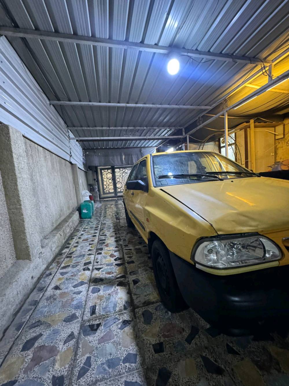 سايبا موديل 
2011
شواصي مكفوله
رقم بغداد
شرط التحويل