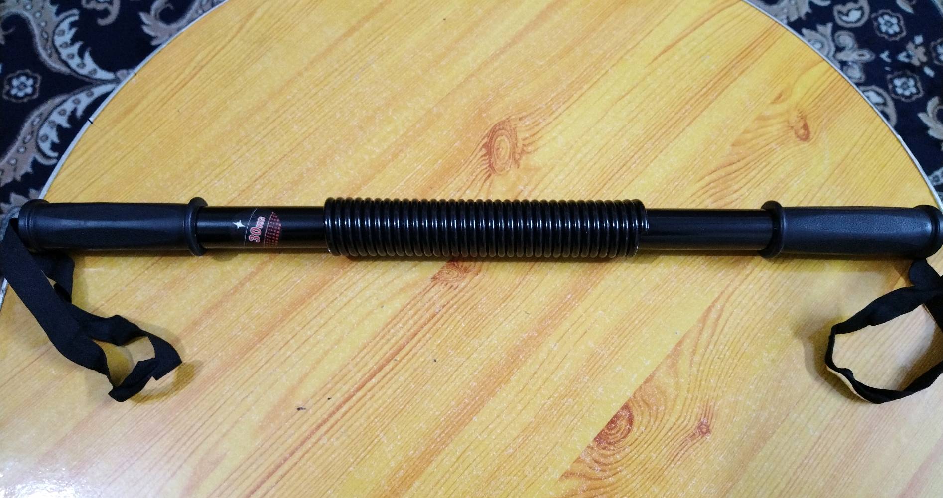 نابض حلزوني مقاوم لاداء التمارين الرياضية لزيادة قوة العضلات والمطاولة بقوة  ٣٠ كيلو يفيد المستوى المبتديء والمتوسط بالة جديد غير مستخدم ، السعر قفل فقط ١٣ الف دينار.
يوجد توصيل لجميع المحافظات ٥٠٠٠ دينار.