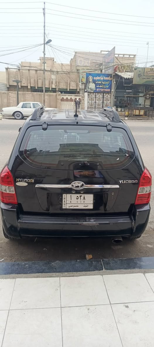 سلام عليكم توسان 2008          السعر 100وبيه محال 
كفاله بدون لٱ ضربه ولا صبغ
وارد خليجي
گير + مكينه كفاله
نقص تبريد فقط كمبريسر
مكاني نجف
للاستفسار اكثر اتصال ع رقم    ***********
