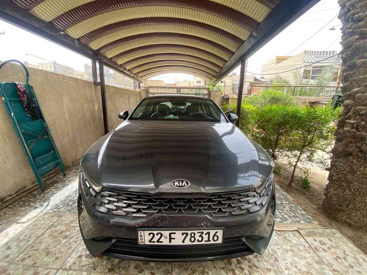 سيارة اوبتما k5 موديل 21فول ماعدة لفتحة بصمة كير ومكينة مكفولات سيارة ظربتة موظحة بل صورة  ظربتها بل جنطة رقم أربيل سعرة 150 وبيها مجال مكاني بغداد الدورة سيارة بسمي تحويل ثاني يوم ***********
