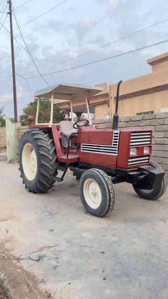 السلام عليكم  فيات ٧٨٠  موديل ٨١ جاهز للعمل كير محرك اكسل كهربائيات  كله شرط  رقم انبار  اصفر ***********  المكان صلاح الدين بيجي
