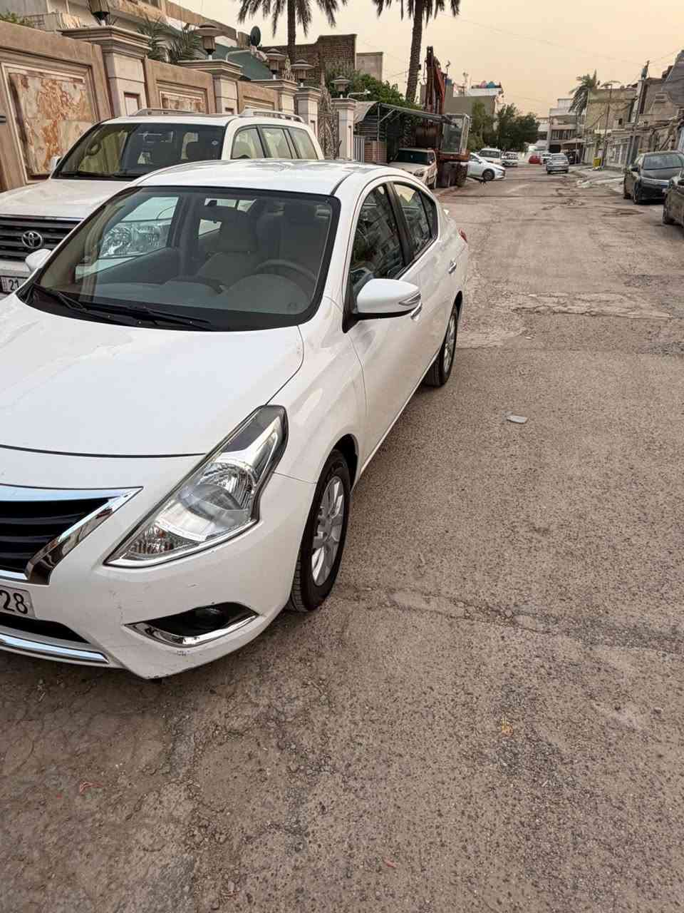 سني مصري 24 ماشئ 48 الف بيها بس بارد
سياره نضيفا جدن 115 بيها مجال
0771 158 1178
