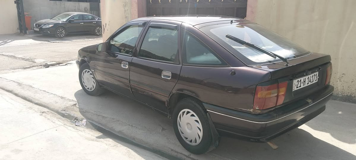 اوبل فكتراموديل 1991 محرك 18لاصرف ولابخار بس صوت جعوب بي سياره نضيف كلش هلال بعد بيلادي كهربائي كلش شغال صدر جديد سنوي منتهي رقم سليماني شرط تحويل سعر33بي مجال رقم موبايل***********
