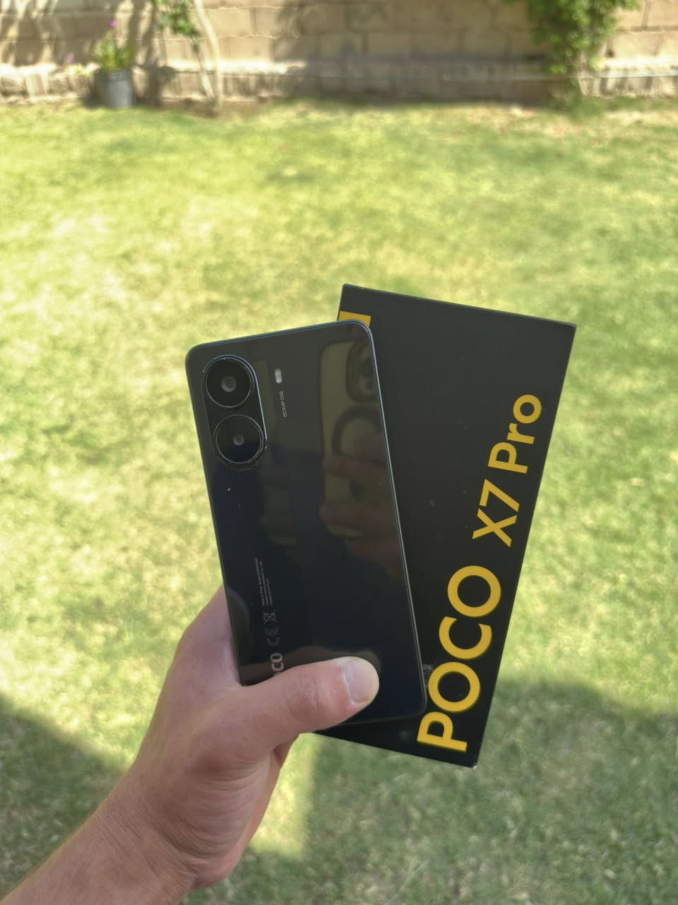 للبيع Poco X7 Pro 
اللون: اسود - نظافة 100% 
الذاكرة: 512GB - الرام: 12GB
المعالج Mediatek Dimensity 8400 Ultra

- الشاشة 6.67 بوصة - 120 هرتز - AMOLED

البطارية:6000 + شحن 90W صاروخ
معاه كفر سليكون اسود + الشاحن الاصلي
السعر: [سعرك]450/او مراوس بايباد 
المكان: الرمادي 
الجهاز مامفتوح نهائياً
التواصل ***********
