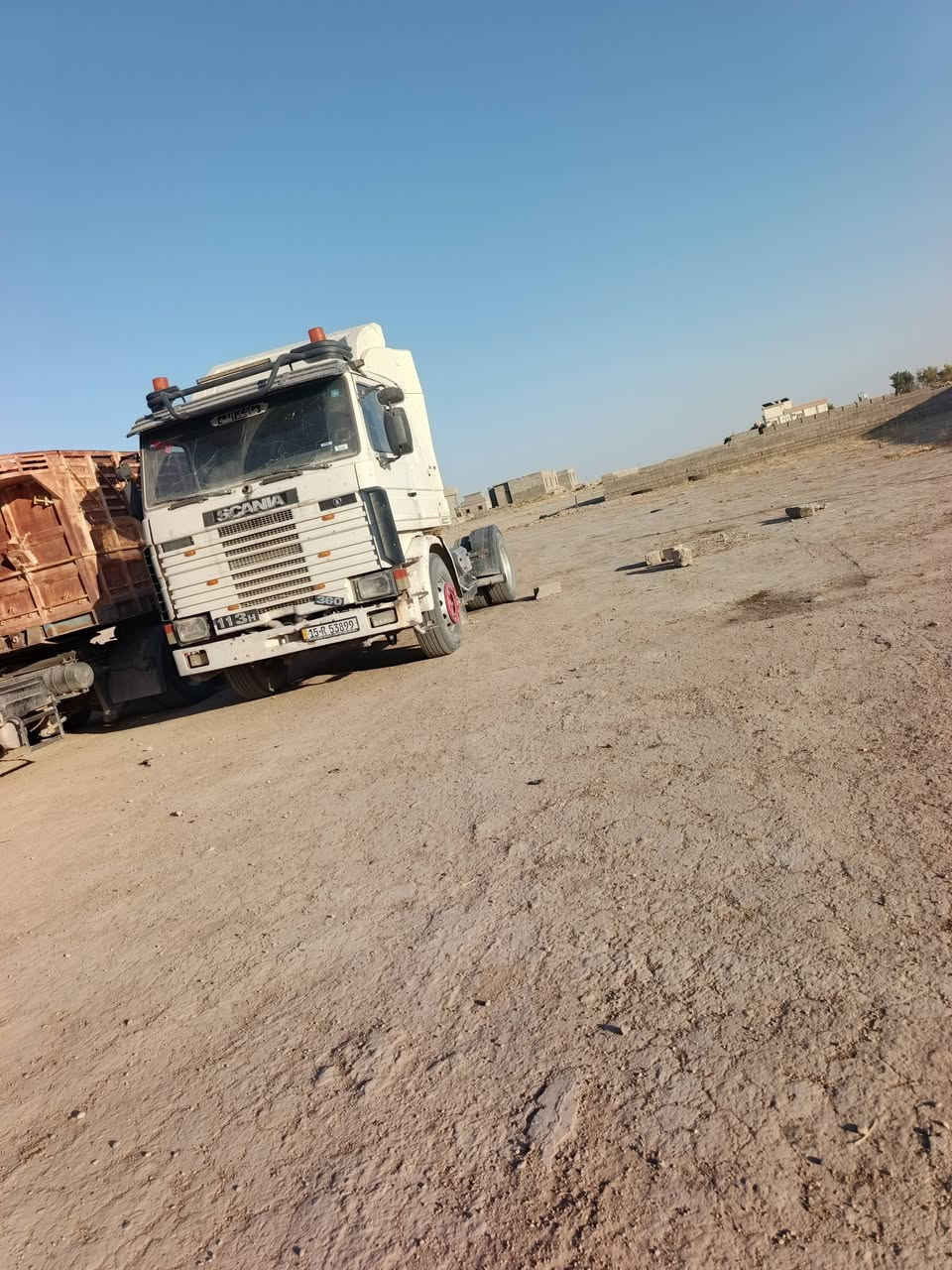 للبيع سكانيا موديل 92 حجم 113 مثبته تانكي بالسنويه كير ومحرك شرط رقم الهاتف ***********
