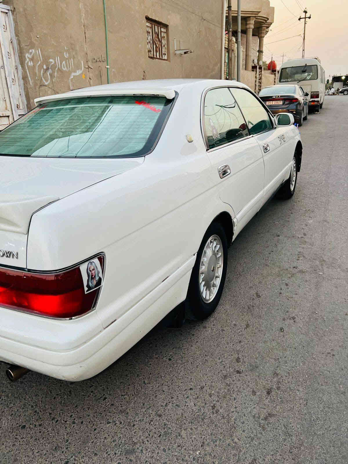 سياره بطه للبيع مكفوله من
ونقل جثه ومن كص وصربه مصبوغه عام جماليه فقص

منفصل العنوان واسط الحرار المزاك السعر $68$

وبيه مجال قليل رقم الهاتف ***********
