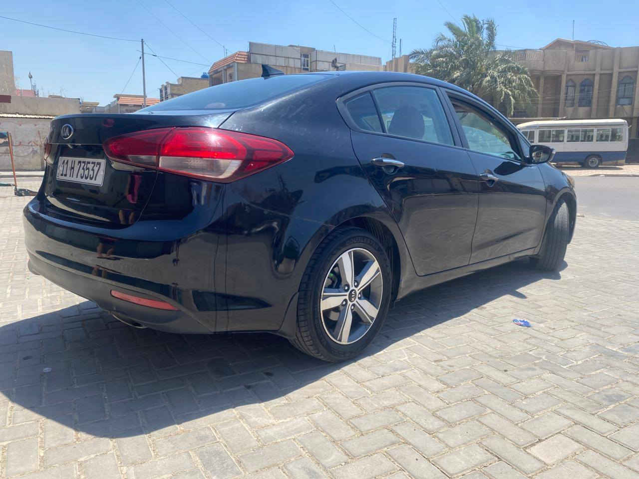 السلام عليكم كيا فورتي فول مواصفات محرك 2000 دوش 
رقم بغداد باسمي كير مكينه صدر تبريد كفالة ماشية 70الف ميل 
مواصفات فول فتحة بصمة جلد احمر رادارات امامي خلفي 
فول تحكم ستيرن لايت ليد بكلايت حادثها موضح ب الصور 
جاملغ خلفي صبغ وقبق الجنطة فقط الباقي كفالة لا بارد ولاصبغ مكاني بغداد الشعب شارع اسواق المركزية قرب جامعه الامام الكاظم رقمي *********** 
السعر 128 وبيها مجال
