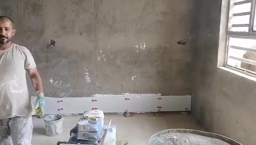 ابو احمد لتغليف السيراميك والبورسلين والكاشي والمرمر والكرانيت وبايات الدرج بجميع انواعها للاستفسار الاتصال على الرقم ***********
