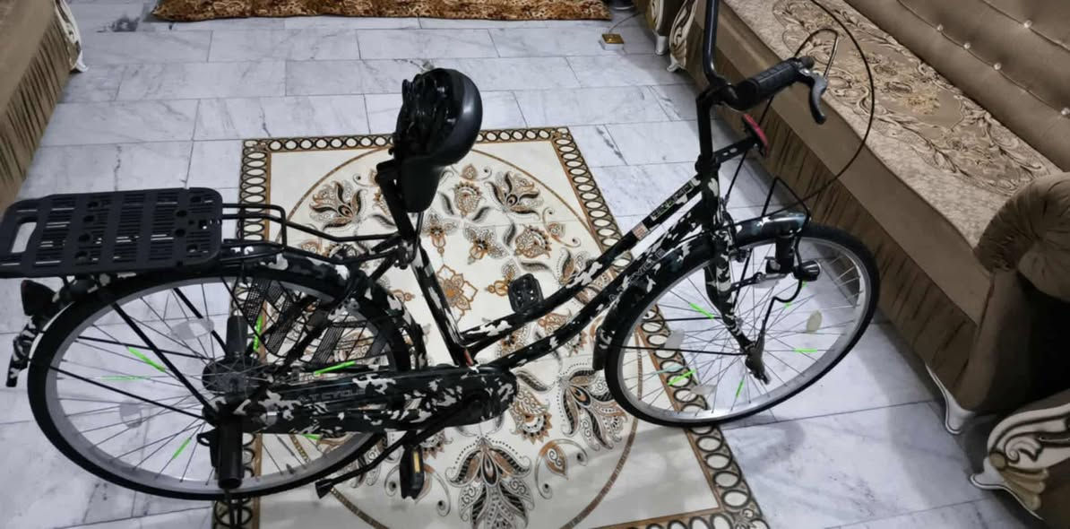 السلام عليكم ورحمة وبركاته باسكل للبيع الباسكل حاويه وجديد السعر 115وبي مجال الرقم *********** واتساب وفيس متواجد وبيكً خير وتدلل والمديل 2024
