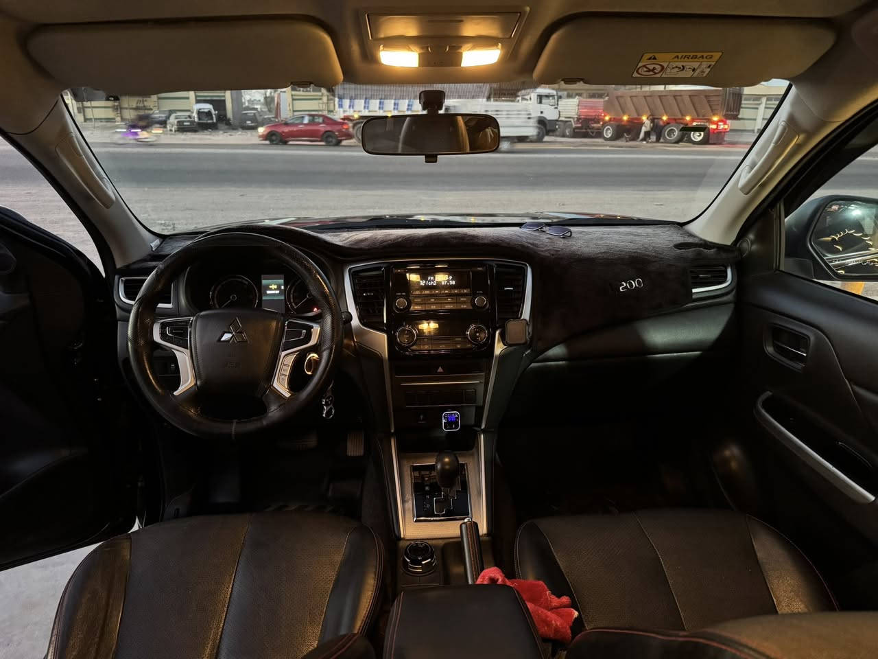 L200 موديل23
كاز
ك/م. 58

عليها حمايهPPF
 
رقم بغداد  

***********
