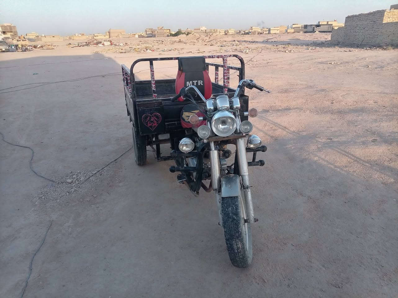السلام عليكم ستوته للبيع مكينه نضيفه اكسن نضيف تاير ابو الخطه جديد كهربايات جدد تشتغل نكره سلف فقط صوب مفطور بل ركبه ولاحميها صوبين مكان نجف حي النداء السعر ٦٥٠ وبيها مجال قليل ***********
