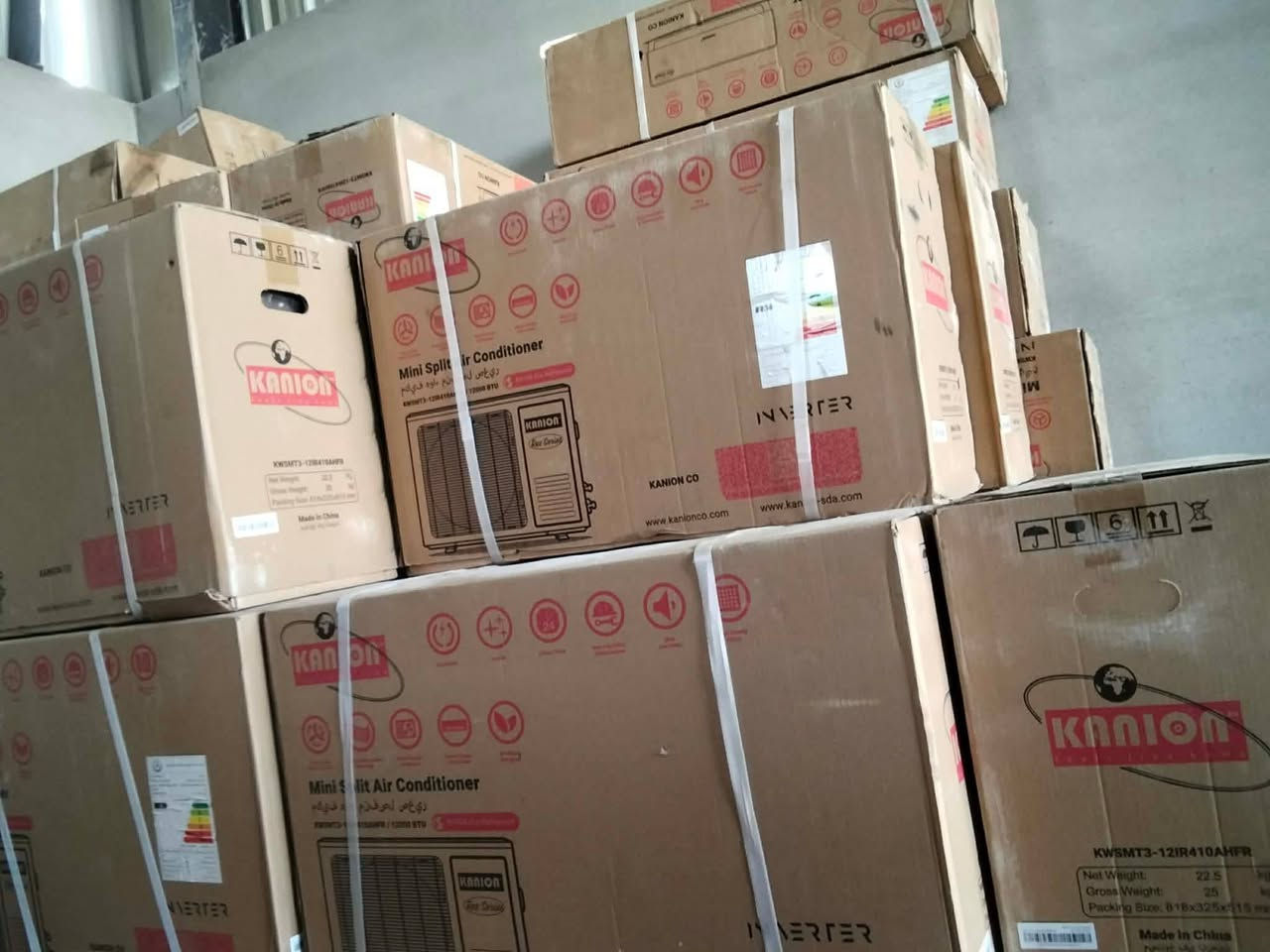 🔥❄️ وصل حديثاً إلى مخازن شميط سولر ❄️🔥
مكيفات KANION Rex Series Inverter بمواصفات متطورة تجمع بين الأداء القوي والتوفير في استهلاك الطاقة.
✅ تقنية Inverter لتقليل استهلاك الكهرباء
✅ تبريد سريع وأداء ثابت في الأجواء الحارة
✅ تدفئة فعالة خلال فصل الشتاء
✅ تشغيل هادئ لراحة أكبر
✅ فلتر عالي الكفاءة لتنقية الهواء
✅ غاز تبريد R410A
✅ كفاءة طاقة عالية وتصميم عصري أنيق
🏠 مناسب للمنازل، المكاتب، المحال التجارية والقاعات.
💯 جودة مضمونة وأداء موثوق على مدار السنة.
📞 للحجز والاستفسار: شميط سولر 📱 ***********
🚚 خدمة التوصيل متوفرة.
#شميط_سولر #KANION #RexSeries #Inverter #مكيفات_كانيون #تبريد_وتدفئة #توفير_الطاقة #العراق
