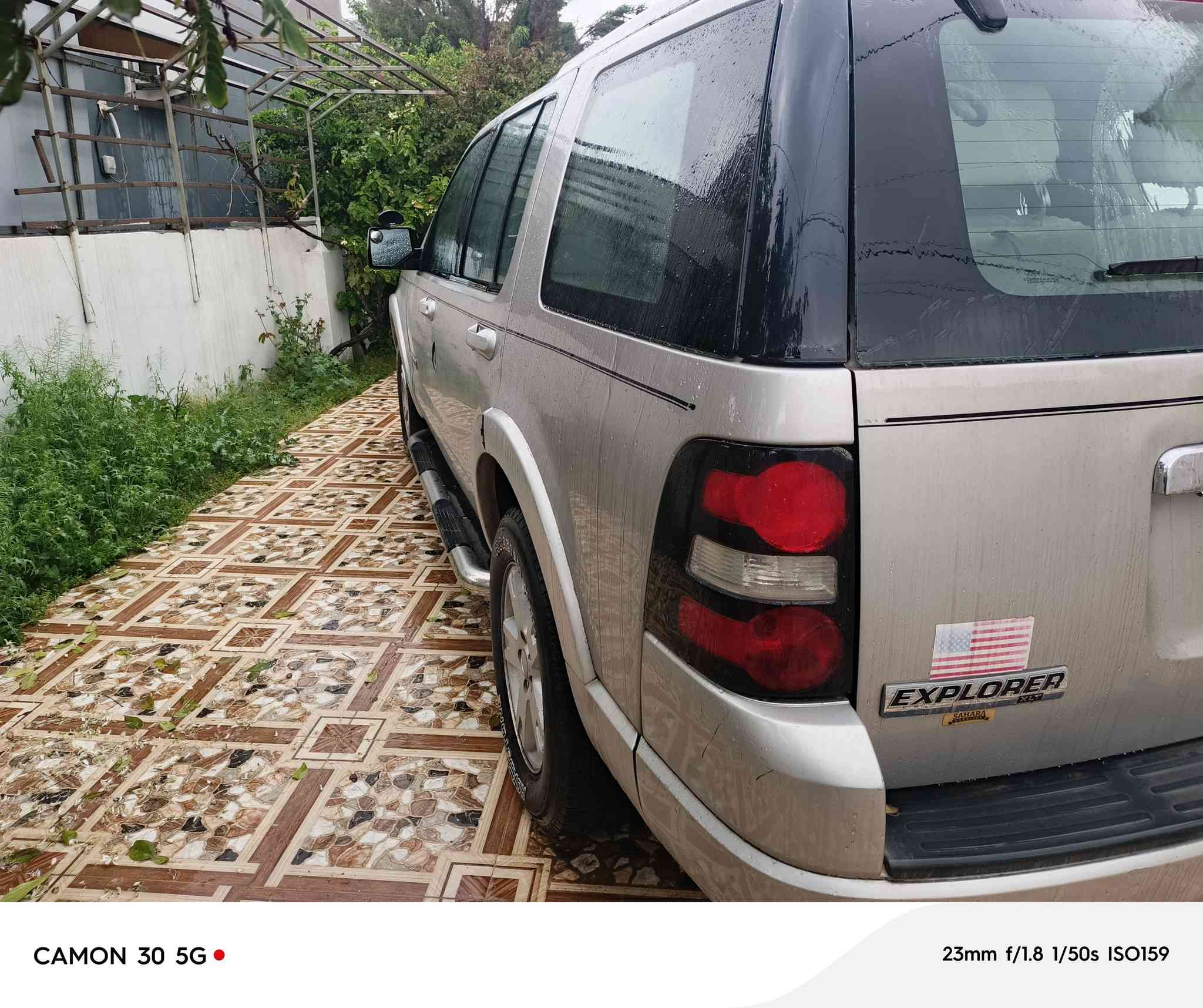 فورد اكسبلورر للبيع او مراوس ٢٠٠٥ مواصفات XLT تحكم ستيرن تبريد مركزي ٧راكب فور ويل ٤*٤ محرك والكير بشرط رقم الموبايل ***********
