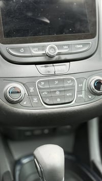 للبيع ماليبو موديل ٢٤ LT ماشية ١٥ الف مايل ضررها مرفق صور السونار والح...